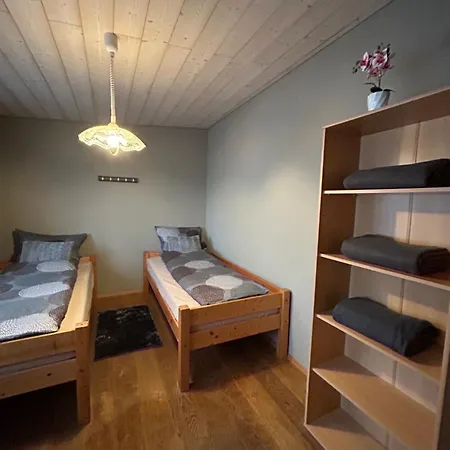 Roth Apartment *