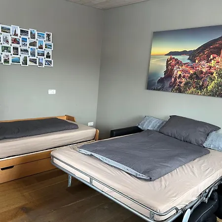 Roth Apartment